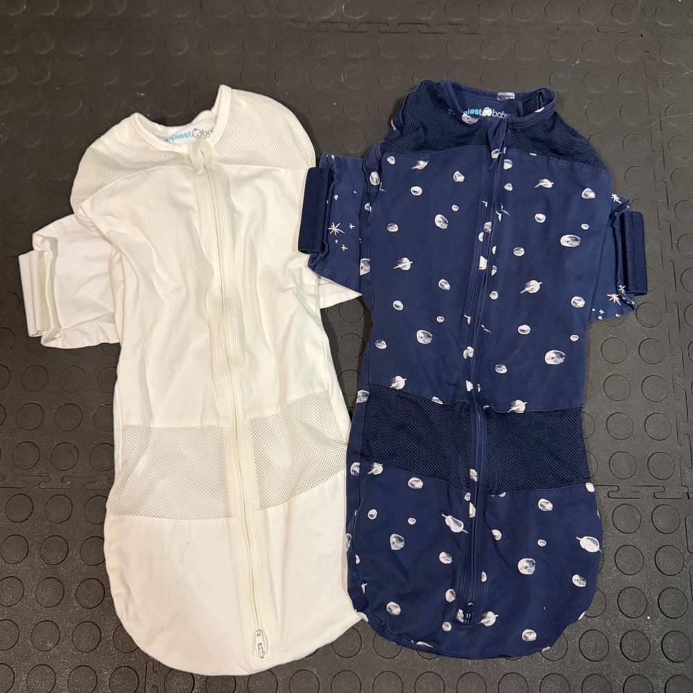 Happiest Baby SNOO Sack Swaddle Set of 2 Medium White Navy Planet Print Organic